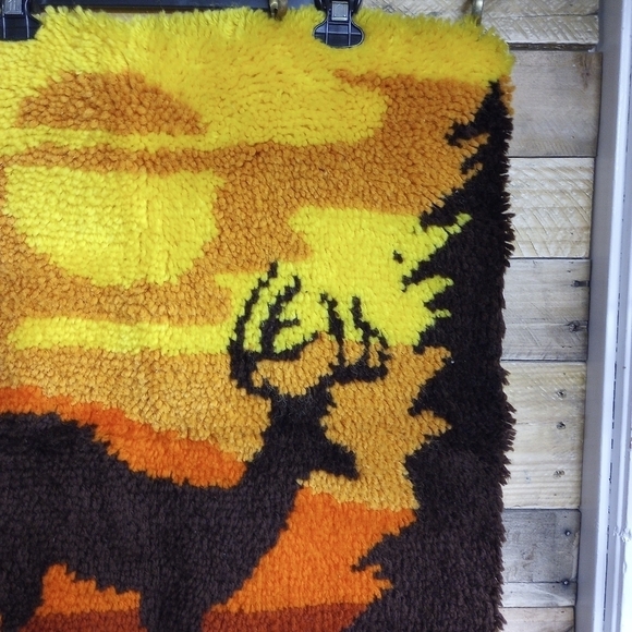 Vintage Shag Hook Latch Rug Deer Forest Sunset Retro 24x27. Cabin Rustic Decor - Picture 3 of 8